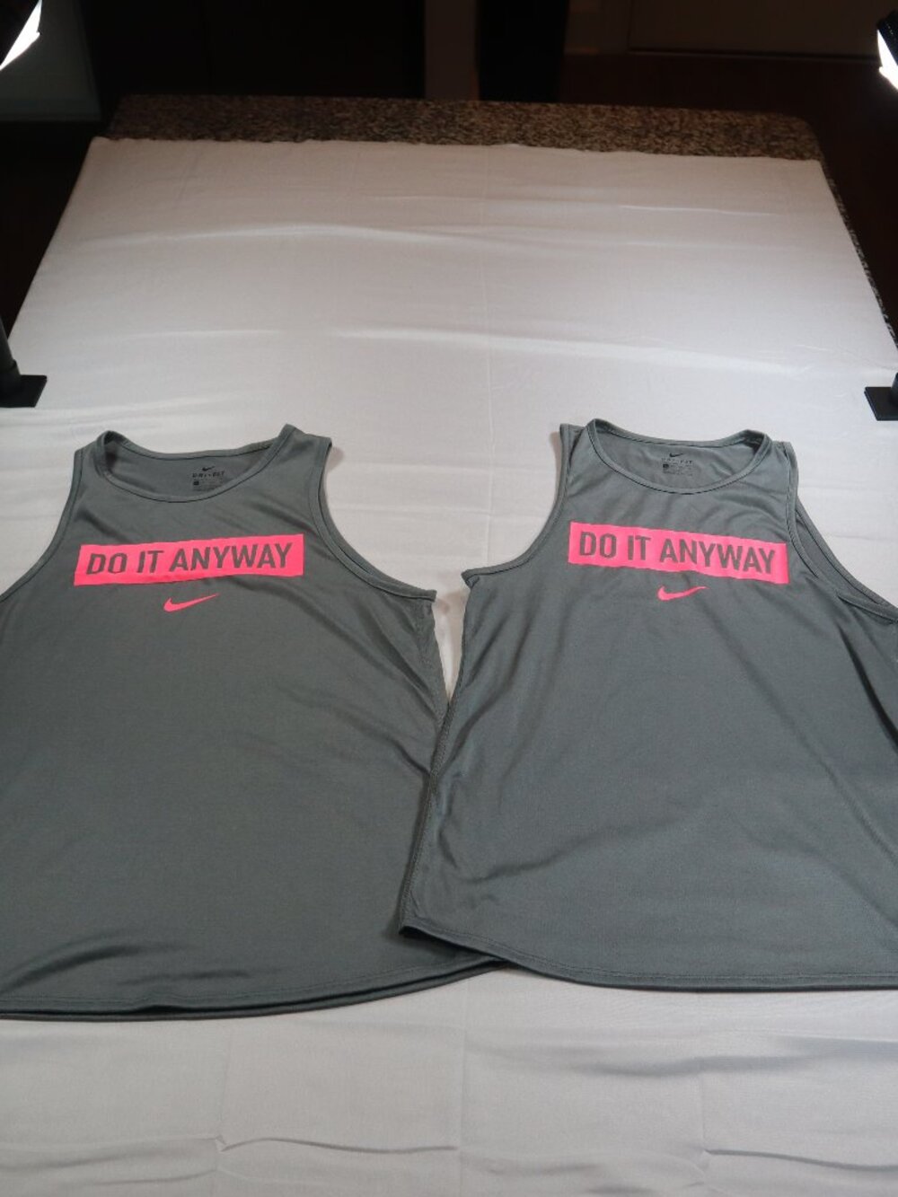Nike Tank Top Women’s Medium Dri-Fit Running Grey Pink Athleisure Lot of 2